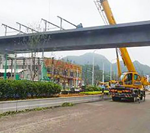 钢结构人行天桥